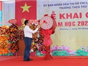 Chăm lo, đầu tư, ưu tiên cho phát triển giáo dục